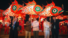 正在肌肉酸缩取成功喝彩中领略非遗的